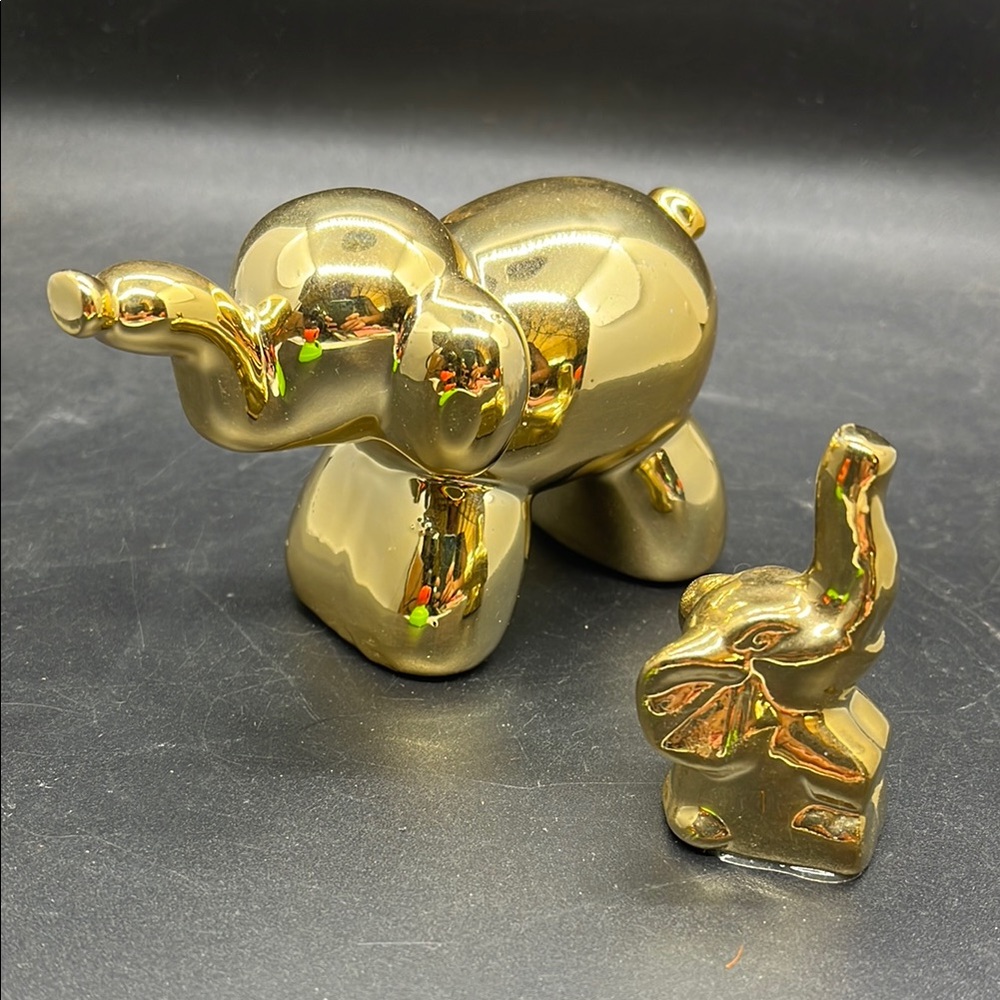 Gold Ceramic Elephant Figurines - Decorative Home Accent